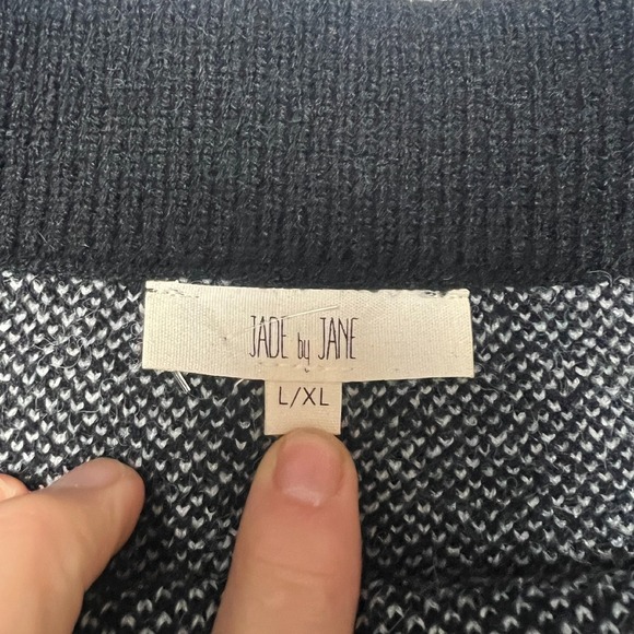 Black and White Checkered Pencil Skirt - Picture 3 of 8